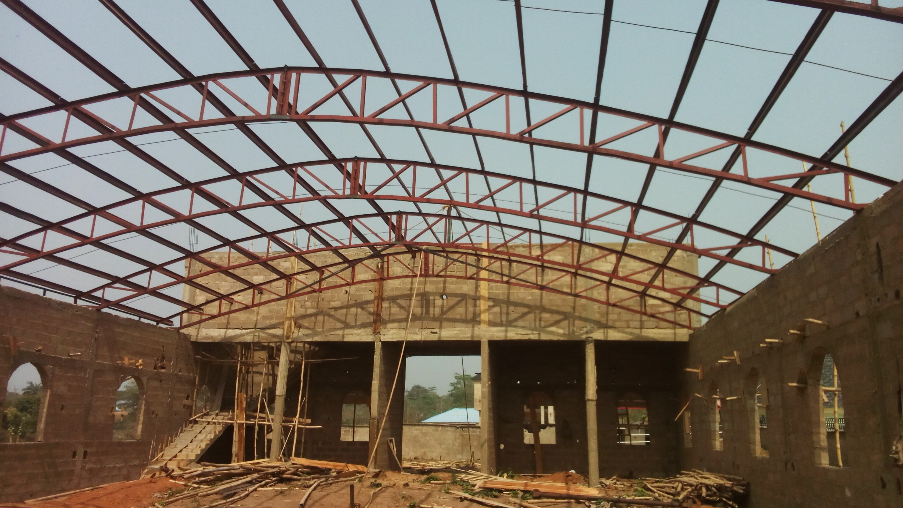 Steel truss roofing project